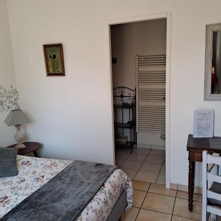 Chambre D'Elisabeth A La Ferme Montépilloy 외부 사진